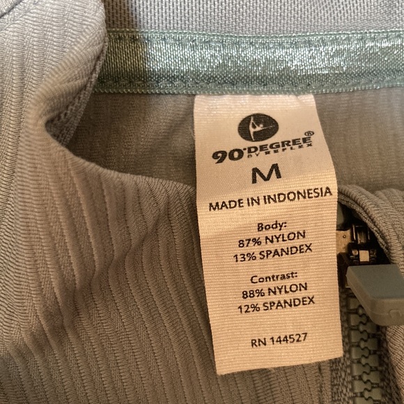 NWOT 90 degree by reflex women’s dance/exercise jacket - Picture 2 of 3